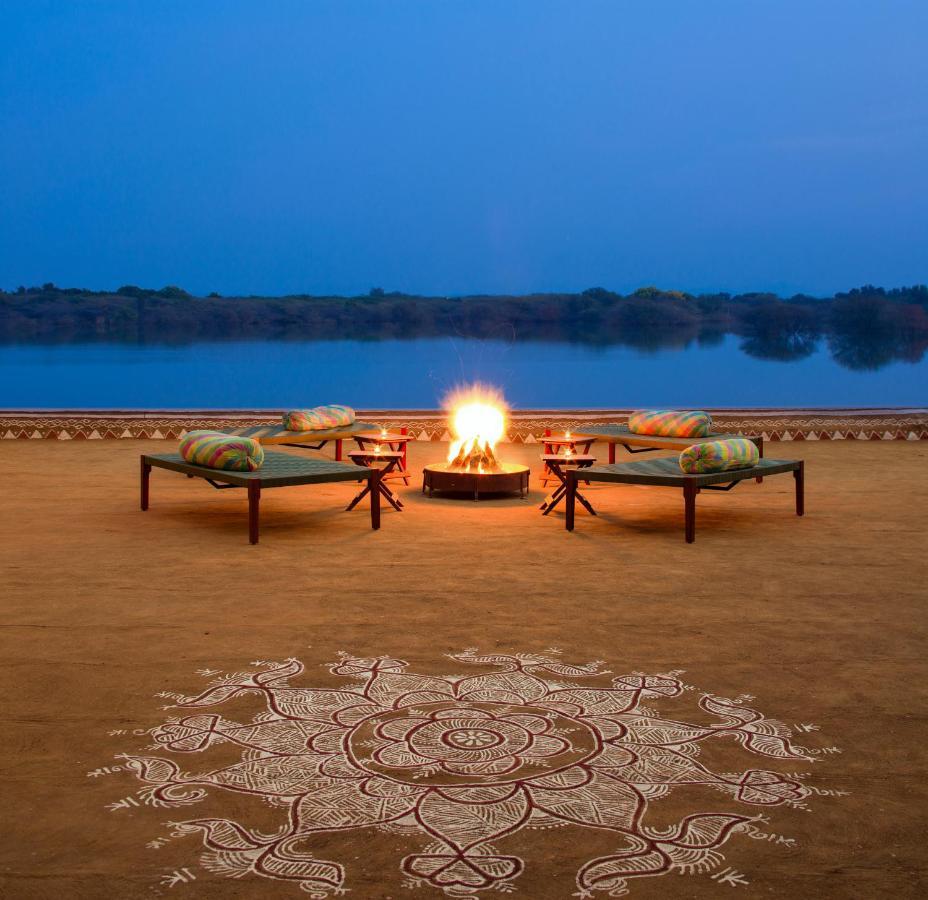 Raas Chhatrasagar, Nimaj, District Pali Exteriör bild