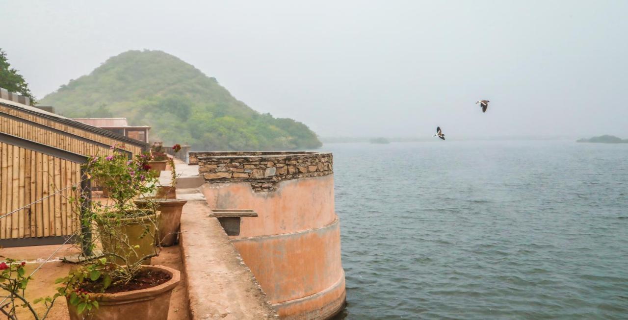 Raas Chhatrasagar, Nimaj, District Pali Exteriör bild